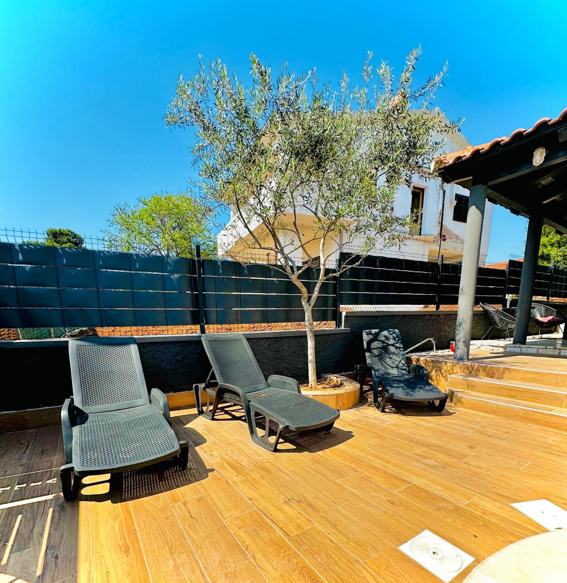 Apartment Noel - Three Bedroom With Pool Banjole